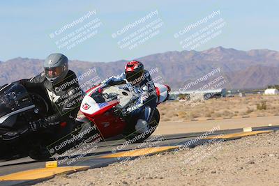 media/Dec-10-2023-SoCal Trackdays (Sun) [[0ce70f5433]]/Turn 9 Inside Set 1 (1115am)/